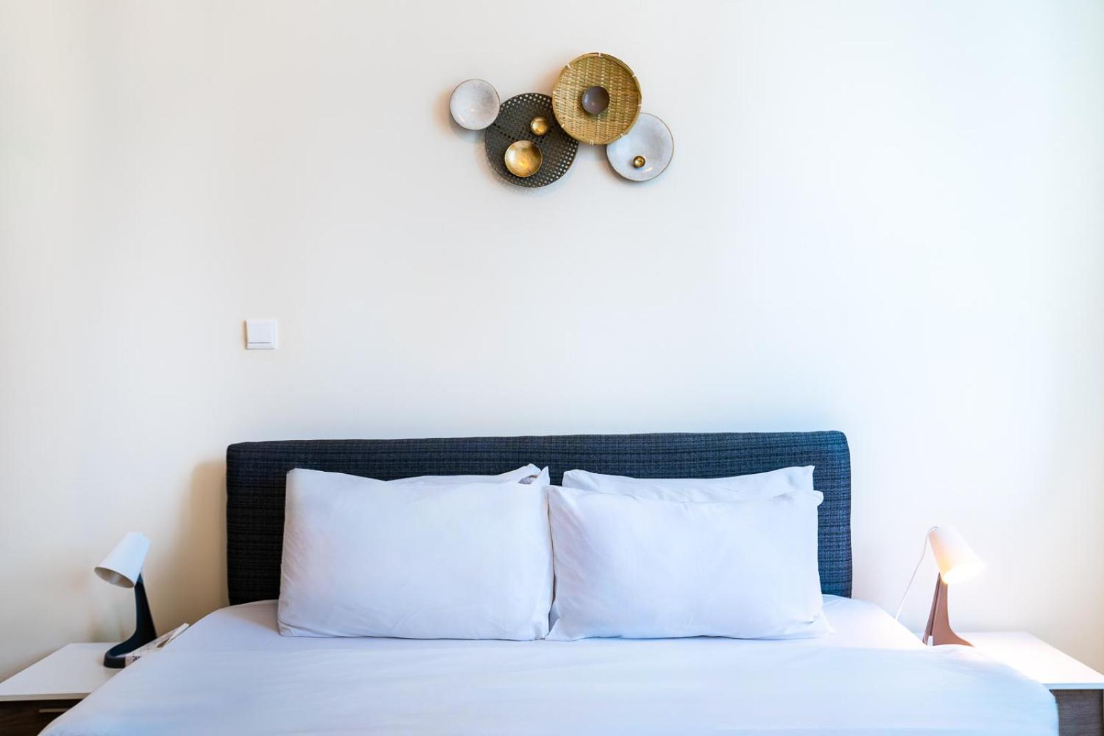 Rh - Location, 01 Bedroom Spacious, Walk To Burj Apartment *