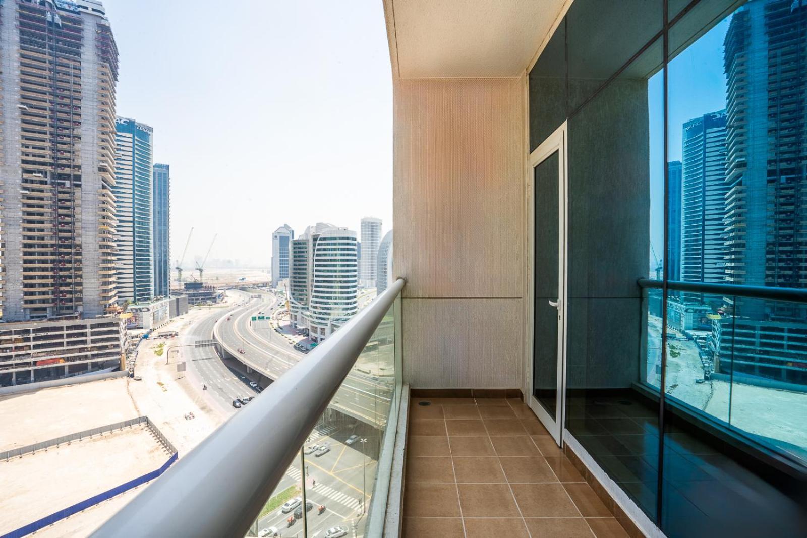 Rh - Location, 01 Bedroom Spacious, Walk To Burj