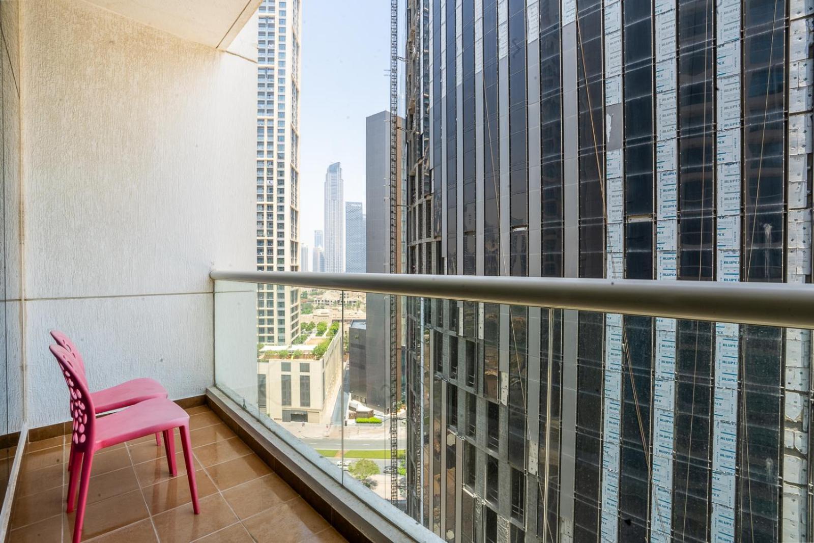 Rh - Location, 01 Bedroom Spacious, Walk To Burj Apartment *